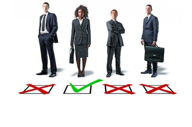 Pros and Cons of Online Assessment Technology