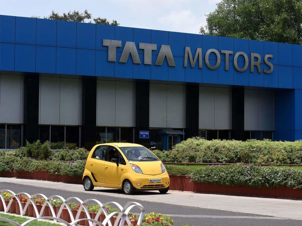 Tata Motors will not give increment, deducts FY21 flexi pay