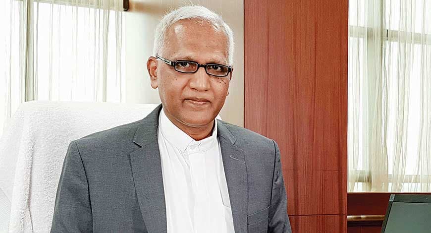 SightsIn Plus Article: XLRI Jamshedpur appoints Fr. Paul. Fernandes as new Director