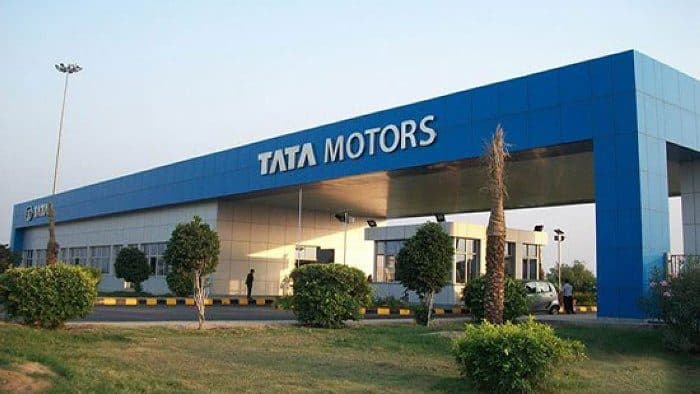 SightsIn Plus Article: Tata Motors halts production at Pune plants from April 15