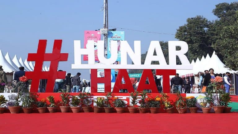 SightsIn Plus Article: ‘Hunar Haat’ is making ‘Vocal for Local’ campaign a mass movement: Naqvi