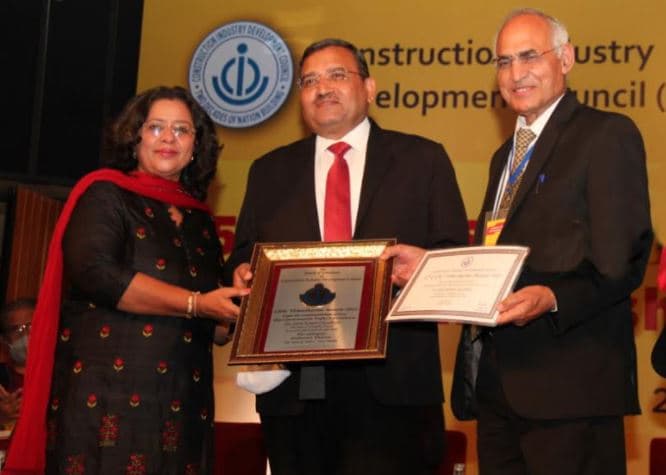 SightsIn Plus Article: IRCON CMD Wins ‘Industry Doyen’ Award at 12th CIDC Vishwakarma Awards 2021