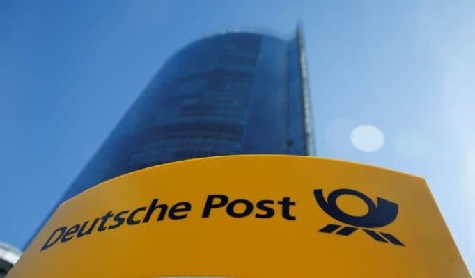 SightsIn Plus Article: Deutsche Post up outlook, to pay staff pandemic bonus
