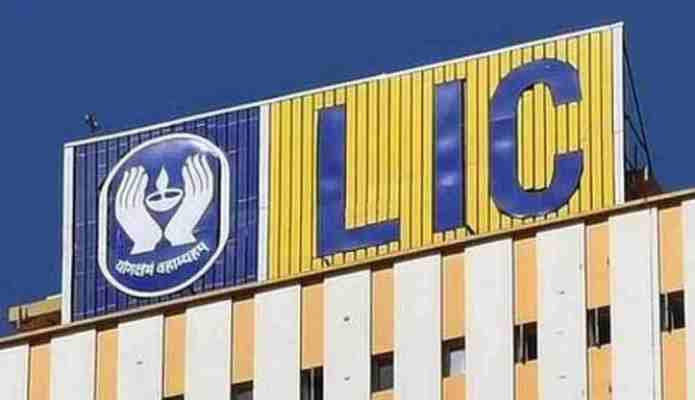SightsIn Plus Article: LIC and EPFO keen to set up fund for startups, says DPIIT official