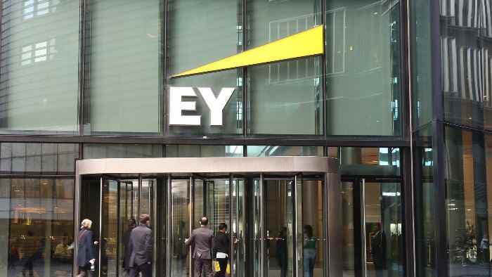 SightsIn Plus Article: EY India appoints former RBI deputy governor Vishwanathan as Advisor