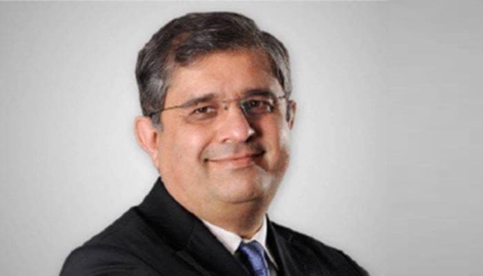 SightsIn Plus Article: RBI approves re-appointment of Amitabh Chaudhry as MD of Axis Bank