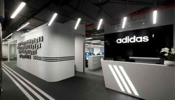 SightsIn Plus Article: Adidas Plans to Hire 2,800 Employees in 2022