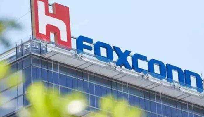 SightsIn Plus Article: Foxconn India iPhone plant to reopen on January 12 with 500 workers