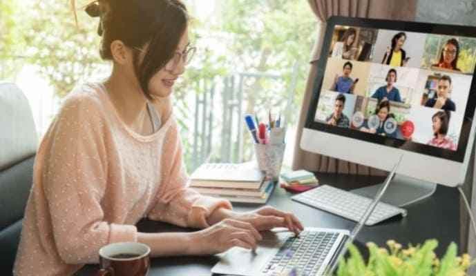 SightsIn Plus Article: IT companies may stick to a hybrid work by mid of 2022 amid Covid spread