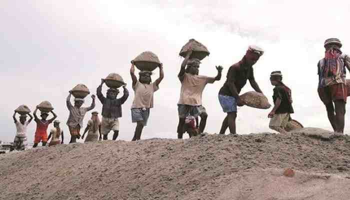 SightsIn Plus Article: India’s labour force increased by 8.8 million in April largest monthly rise