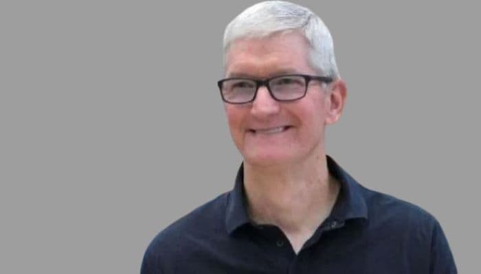 Apple CEO to take a 40% pay cut