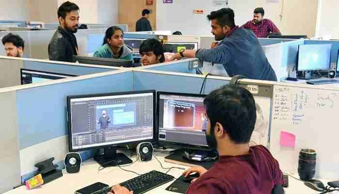 SightsIn Plus Article: 51% IT Freshers Waiting For More Than 1 Year To Get Onboarded