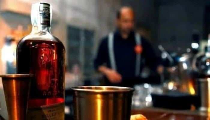 SightsIn Plus Article: Haryana new Liquor Policy: Employees can have drinks at workplace
