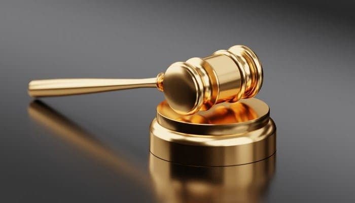 Essential legal considerations for AI implementation & employee rights