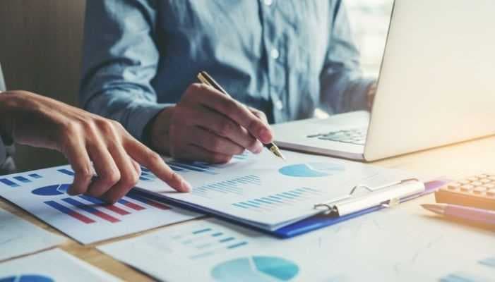 HR Insights: Viral Videos highlighting HR policies failure and toxic work culture - SightsIn Plus