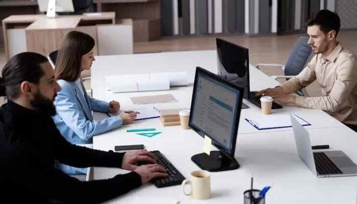 SightsIn Plus Article: Remote working workforce challenges, mitigating with SIEM, UEBA