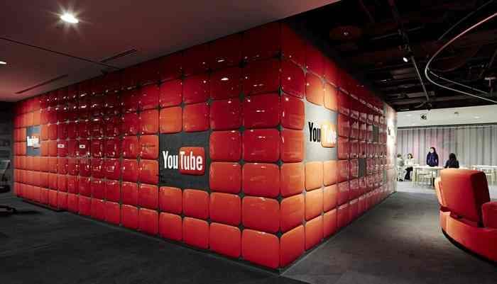 YouTube sacks hundreds of employees amid restructuring process