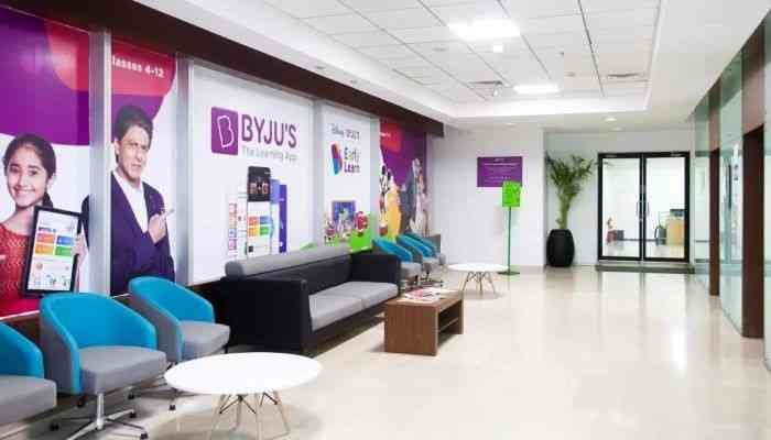SightsIn Plus Article: After vacating offices Byju’s shuts down 30 tuition centers