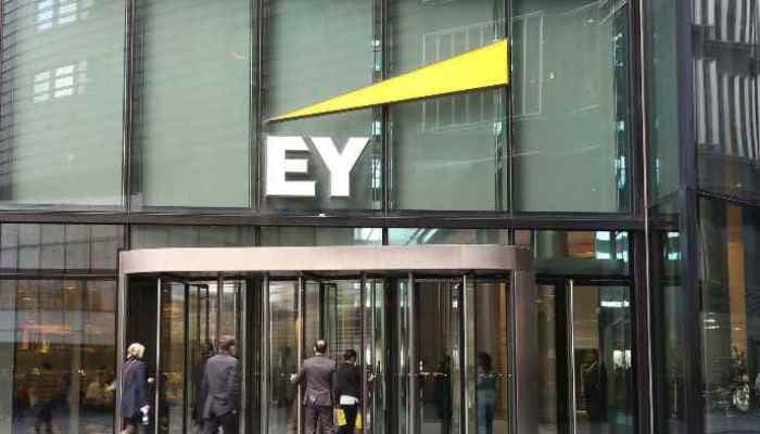 SightsIn Plus Article: Ernst & Young (EY) is Hiring Fresh Graduates, 0-3 Yrs Experience