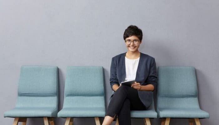 SightsIn Plus Article: IT Industry May See 100% Increase in Fresher Hiring for FY25