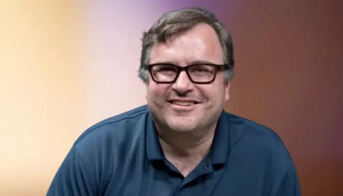 SightsIn Plus Article: LinkedIn Co-Founder Reid Hoffman on Startup Culture: Why Work-Life Balance is a Myth