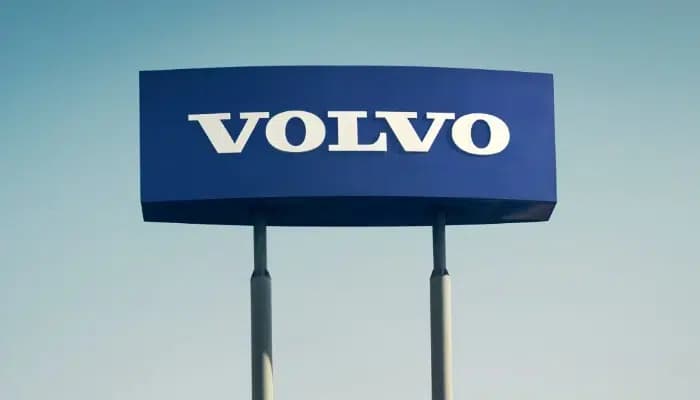 Volvo Group Announces Workforce Reduction of 800 Employees