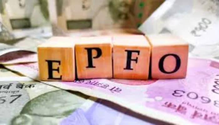 SightsIn Plus Article: EPFO Female Workforce Surge, Net Payroll Rises