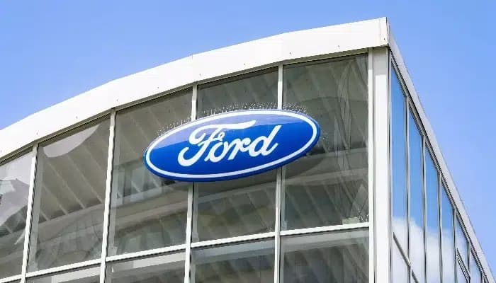 Ford Mandates Four-Day In-Office Workweek
