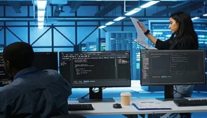 HR Insights: GCCs in India Face Talent Turbulence Amid Soaring Job Mobility - SightsIn Plus