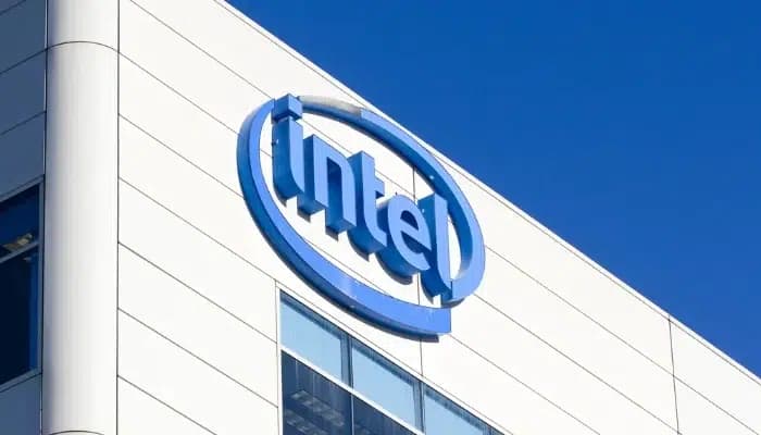 Intel to Lay Off Over 10,000 Employees Without Severance