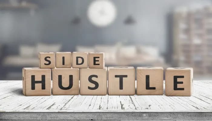 Startup Founder Says Side Jobs Make Employees Stronger
