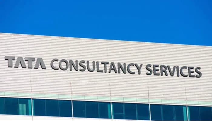 SightsIn Plus Article: No Decision Yet on TCS Salary Hikes, Says CHRO Milind Lakkad