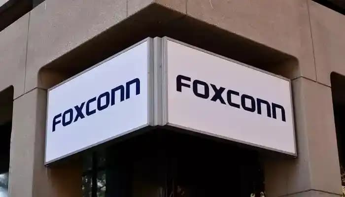 SightsIn Plus Article: Foxconn Subsidiary Recalls 300 Engineers from India