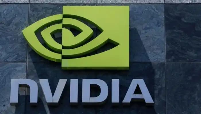 SightsIn Plus Article: Nvidia CEO Personally Reviews Pay of All 42,000 Employees