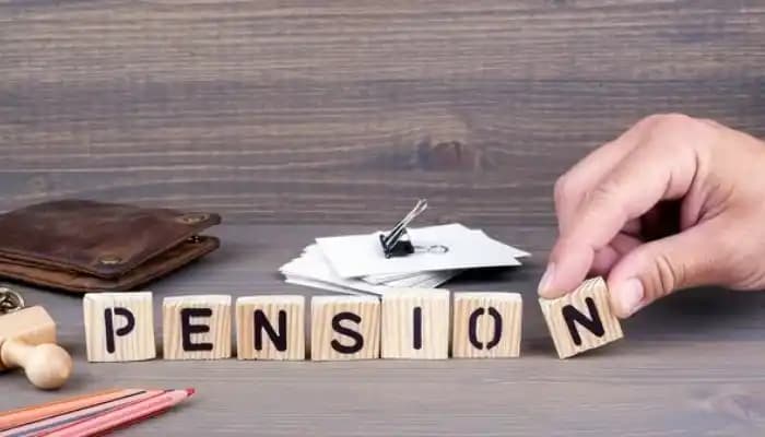 SightsIn Plus Article: EPS-95 Minimum Pension Hike Likely Ahead of Diwali 2025