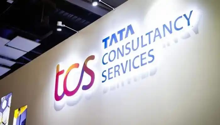 SightsIn Plus Article: TCS Confirms 100% Variable Pay for Junior Employees