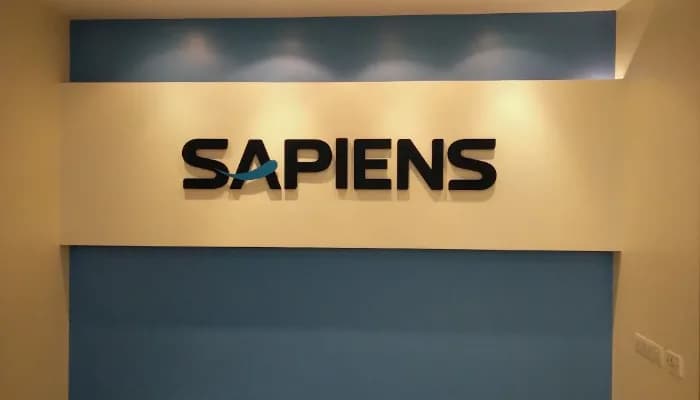 SightsIn Plus Article: Sapiens Moves HQ to London and Slashes 800 Jobs
