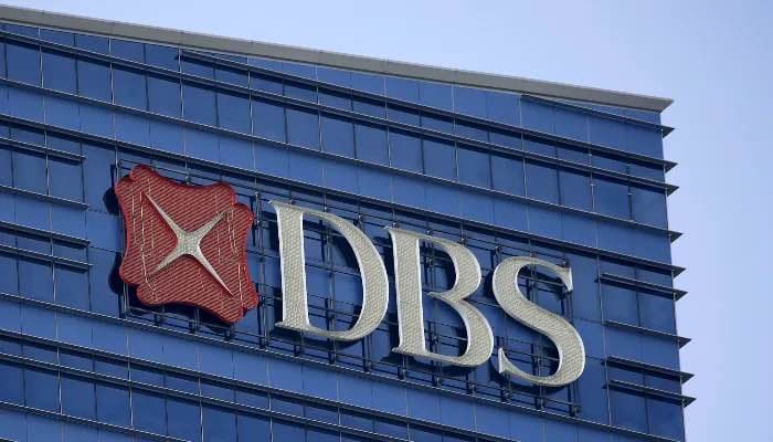 SightsIn Plus Article: DBS Rewards Junior Staff with Record Bonus