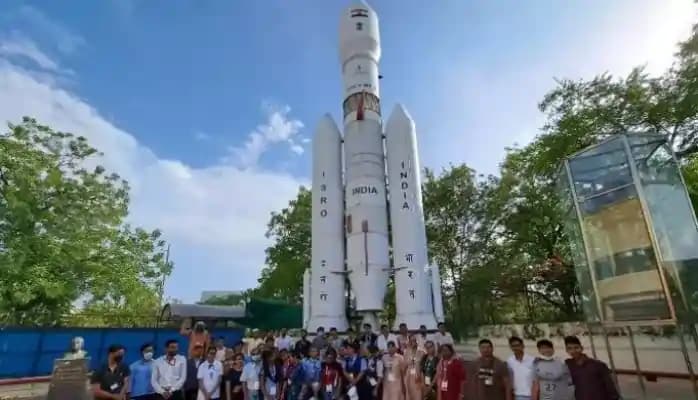 SightsIn Plus Article: Vikram Sarabhai Space Centre, ISRO Internship Program: Apply by March 16