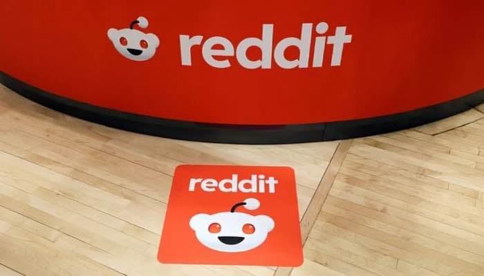 Latest news: Forget AI Layoffs Reddit is Going Heavy on Hiring New College Graduates - SightsIn Plus