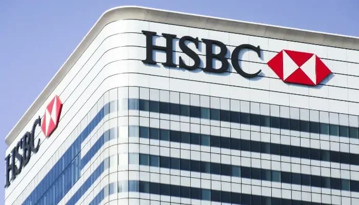 From Back Office to Bots HSBC Eyes Workforce Cut to Boost AI Efficiency