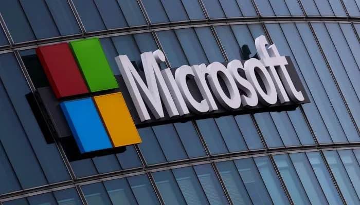 Microsoft Techies Heartfelt Office Tour for Parents Goes Viral
