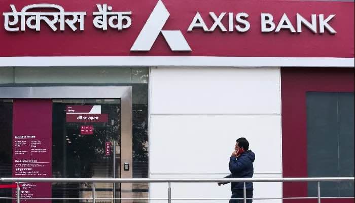 Latest news: Axis Bank Cut , Staff While Opening New Branches - SightsIn Plus