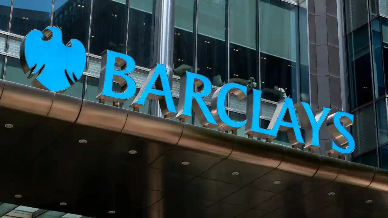 Barclays Employees Seek Extra Pay Over Return-to-Office Rules
