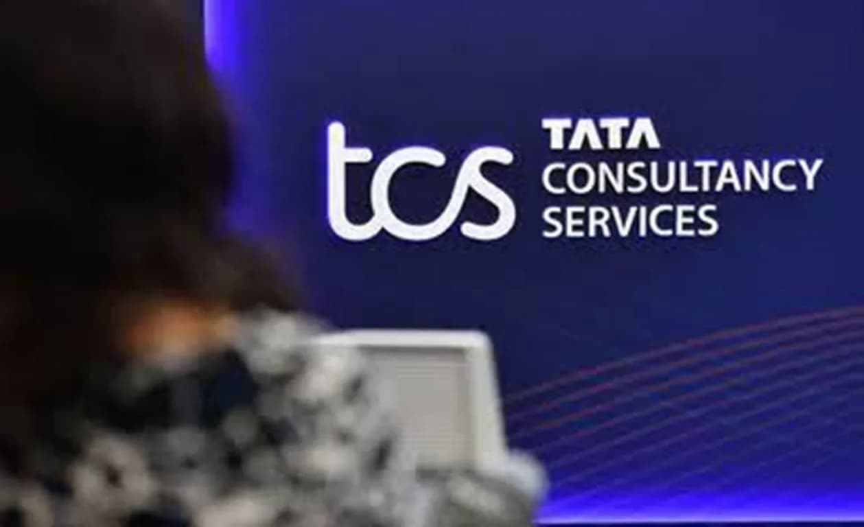 TCS Wins Best Buy India GCC Mandate, Beats Accenture